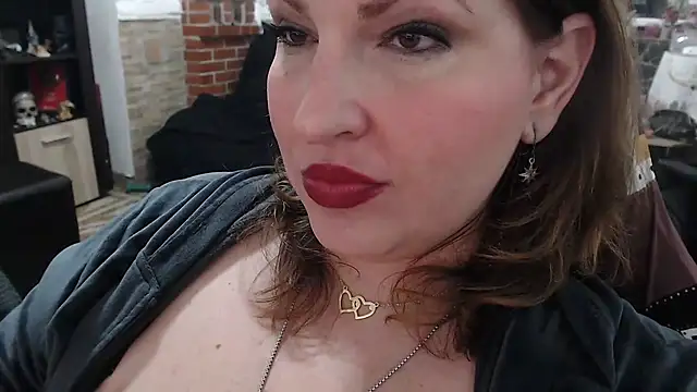 piticaforever - Piticaforever's free webcam - UK Sex Cams