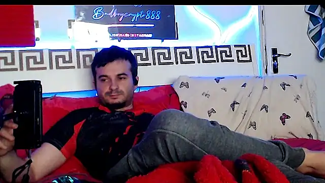 florintanus69 (Ask my age) - i will cum at goal  ig iuligruia69