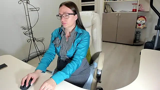 vika73 - Vika73's free webcam - UK Sex Cams