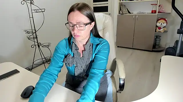 vika73 - Vika73's free webcam