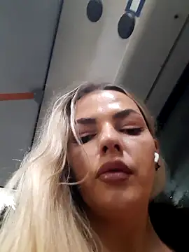 Dirtyfeelin's Stripchat show and profile