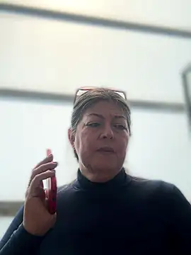 emma_tour (F mature) - Hazme feliz