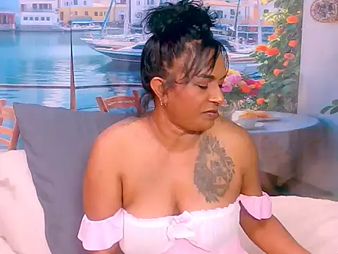 indiansparkle (F mature) - common you horny fucker lets fuck :lol: