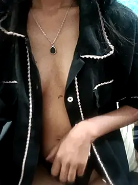 daizy_shah (F teen) - Buying new phone this week