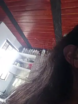 lombarlana-89 - Lombarlana-89's free webcam - UK Sex Cams