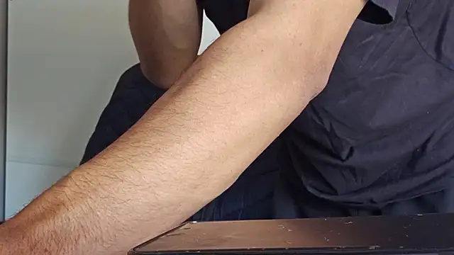 amguy23 (Ask my age) - Horny Amateur Asian Male Livestream