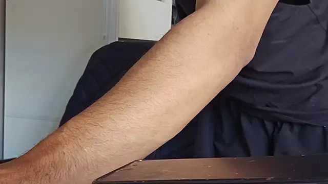 amguy23 (Ask my age) - Horny Amateur Asian Male Livestream