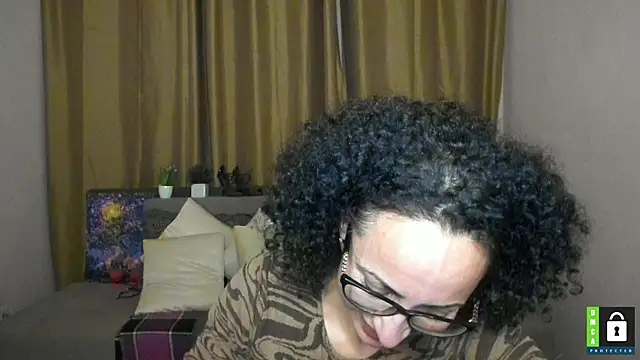 arianasweety23 - Arianasweety23's free webcam