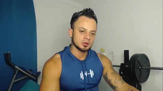 Live sex cam di JacobJamess