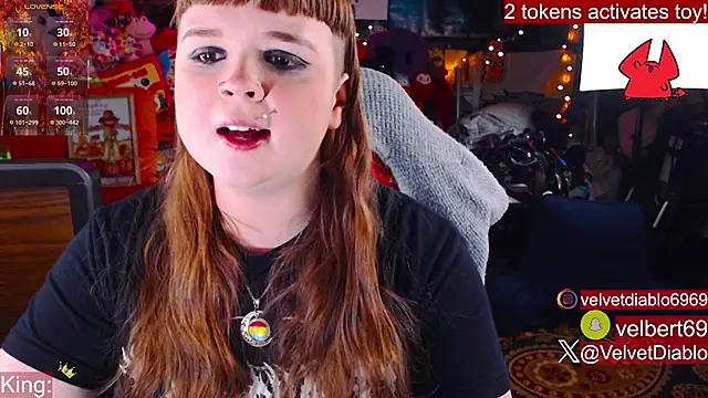 velvetdiablo (F young) - Try out new butt plug 5 minutes!