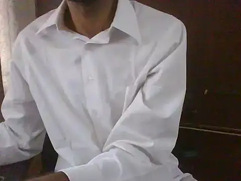 sub_slave_indi (Ask my age) - rubber band on my cock