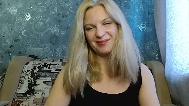 blondefox - BlondeFox's free webcam - UK Sex Cams