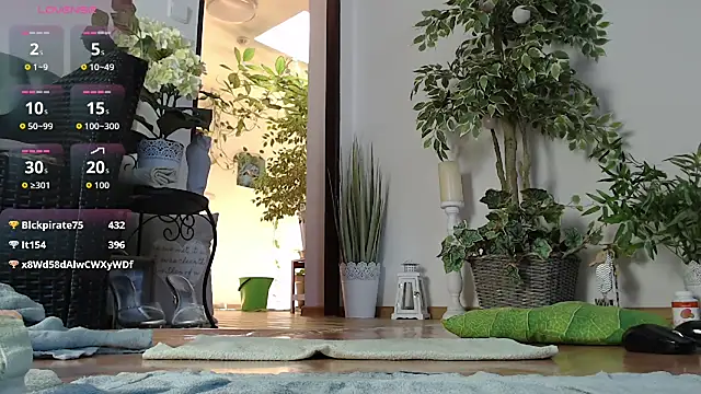 Squirtmania live cam