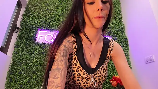 realhotfallingdevil (F young) - Make me squirt