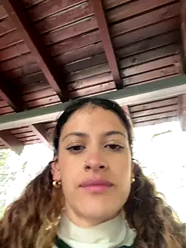 alana15 xxx live show