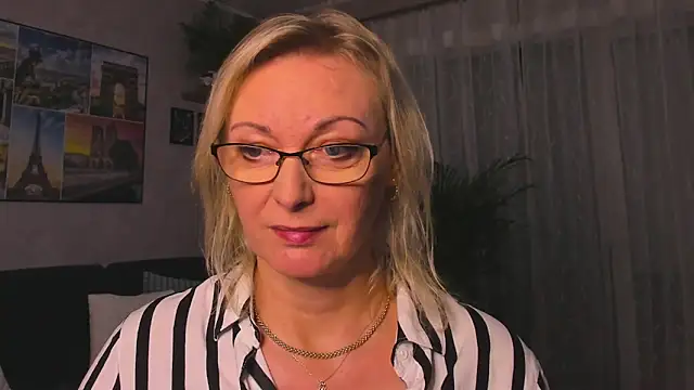 vanessa_chat - Vanessa_chat's free webcam - UK Sex Cams