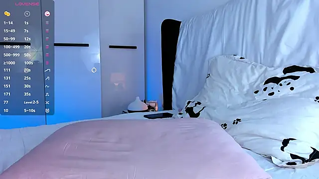 ellamilano9 (F young) - let's have fuuuuuun!