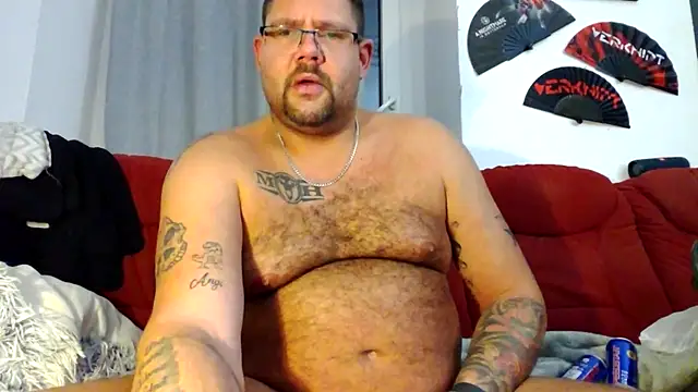 sexykevin17cm (M young) - #beardy #brunettes #cam2cam #chunky #cock-rating #ejaculation #flashing #flexing #german #hairy #handjob #hd #oil-show #recordable-privates #recordable-publics #shower #small-audience #straight #uncut #white #young