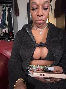 Kennady_Buxum_Goddess