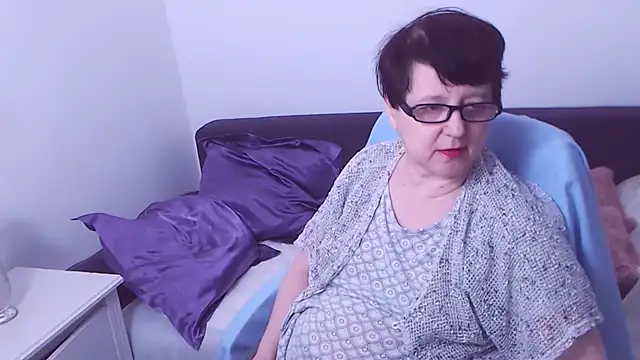 christarose - ChristaRose's free webcam