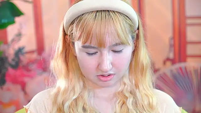 Pinkie_Princes Live Webcam on {site_name}