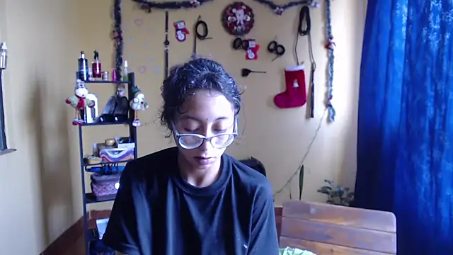 Violet_And_Smith Live Webcam on Stripchat