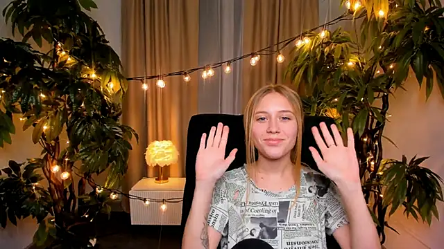 jeanettejones - JeanetteJones's free webcam