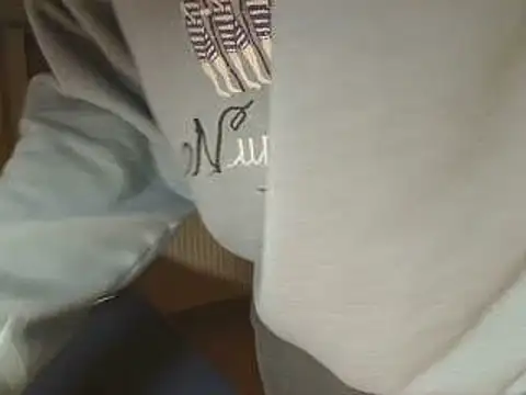 kyru19633 - Kyru19633's free webcam - UK Sex Cams