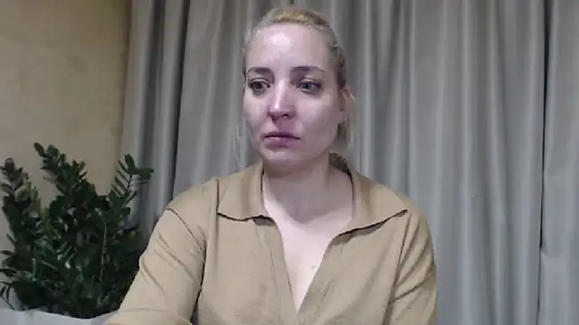 sweetpussy - Sweetpussy's free webcam - UK Sex Cams