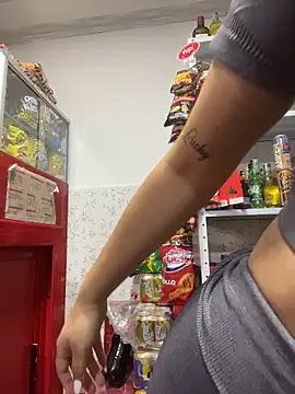 Sara_fun's Stripchat show and profile