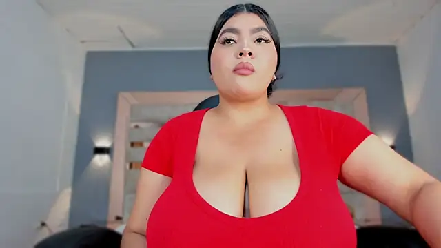 BellaBoobs_