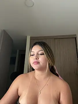lunablossom_ (F young) - Dildo in your pussy
