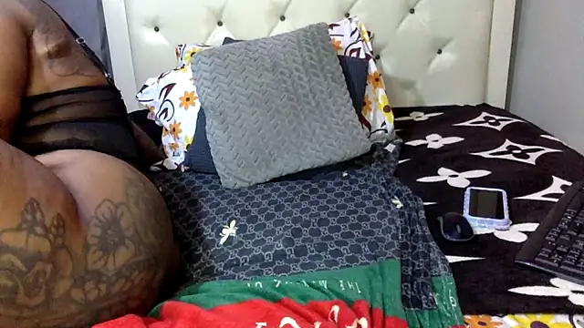 creamyamber - Creamyamber's free webcam