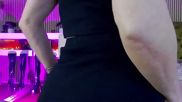 ladytouch (F milf) - 🔥 Hot Anal Show 💦