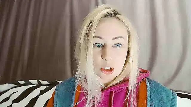 Olesya's Stripchat show and profile