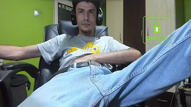 bigcumshoot (Ask my age) - Stroking ​if ​you ​tip, check tipmenu!