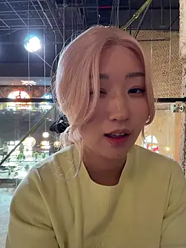 winter11's Stripchat show and profile