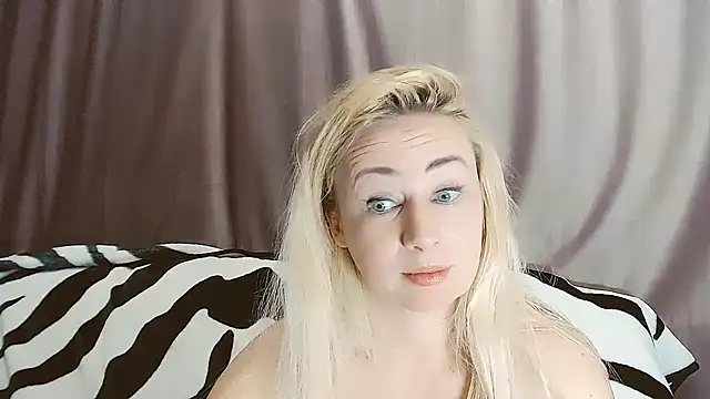 olesya (F milf) - love me