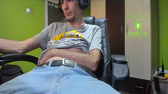 bigcumshoot (Ask my age) - Stroking ​if ​you ​tip, check tipmenu!