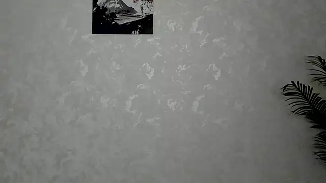 FlirtyAura webcam stripchat model stream image