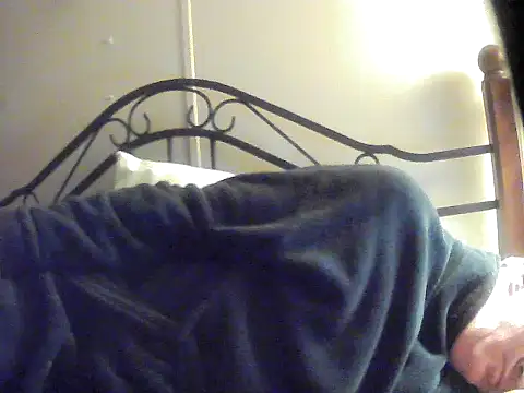 jck1m0t (Ask my age) - naked