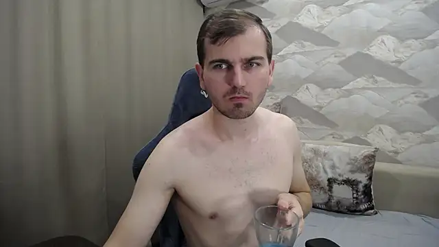 serzhkorol1 - SerzhKorol1's free webcam