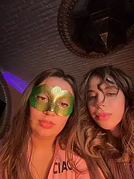 ORLA86 Live Webcam on Stripchat