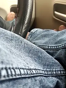 ailover6677 (Ask my age) - #brunettes #cam2cam #cheapest-privates #daddies #dirty-talk #ejaculation #flashing #gape #handjob #hd #indian #medium #mobile #sexting #small-audience #straight