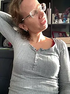 AnnikaRose Live Webcam on Stripchat