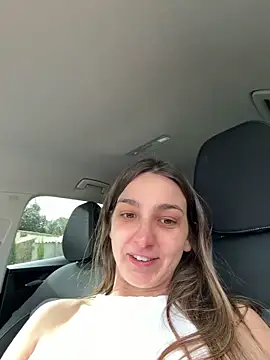 DoriDeluxe66's Stripchat show and profile