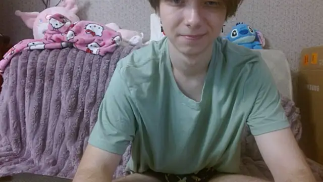 hilt_on_ (M twink) - cumshow