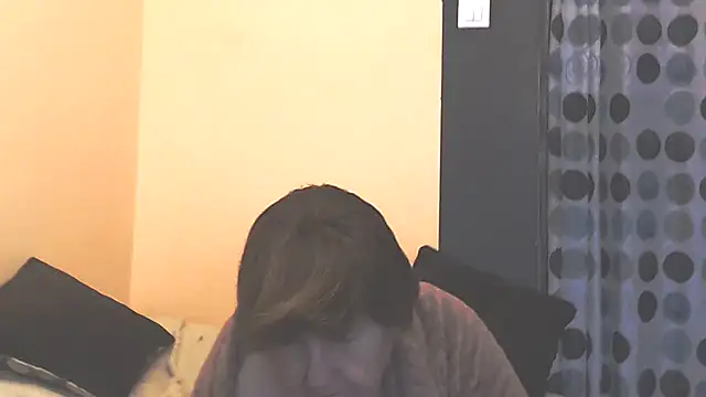 mioritahard - MioritaHard's free webcam