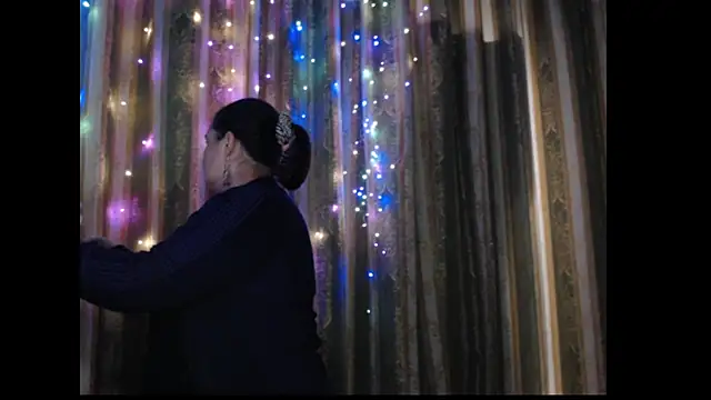 amorelara - Amorelara's free webcam - UK Sex Cams