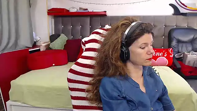 kellyterapy - Kellyterapy's free webcam - UK Sex Cams